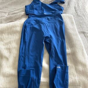SET Active Blue Leggings